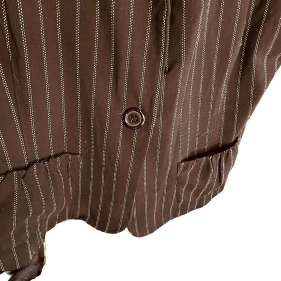 White House Black Market | Pinstripe Short Sleeve Blazer Size 14 | EUC - Picture 7 of 10